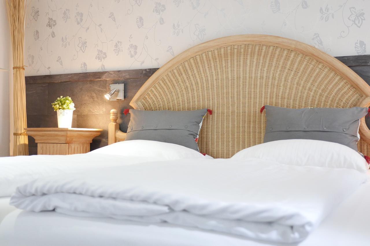 Hotel Refrather Hof Bergisch Gladbach Esterno foto